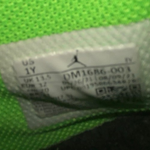 AIR JORDAN “Flight Club 91’ Boys” Black Green Strike Youth Shoes Size 1Y - Picture 7 of 11