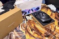 Meta Quest Pro Standalone VR Headset Black 90...