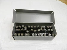 C.H. HANSON Standard Stamp Set: 3/8″ Character, 36 pc 20627 DAMAGED CASE