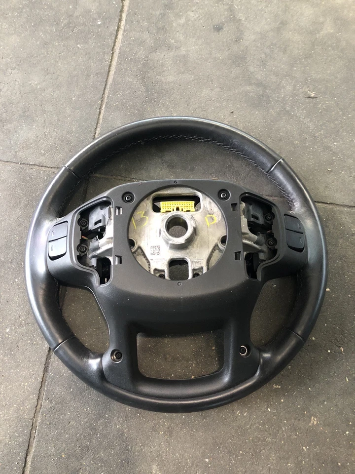 86821395 Steering Wheel Jet Black Precrash 2021-2023 Chevrolet Tahoe Suburban - Image 3 of 4