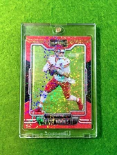 Patrick Mahomes WHITE SPARKLE PRIZM CARD CHIEFS 2021 Playbook PATRICK MAHOMES SP
