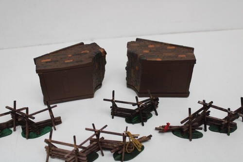 21st Century Ultimate Soldier 1/32 Scale WWII Bomb Damaged Bridge - Picture 12 of 13