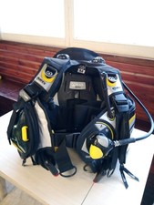 Mares H.U.B BCD