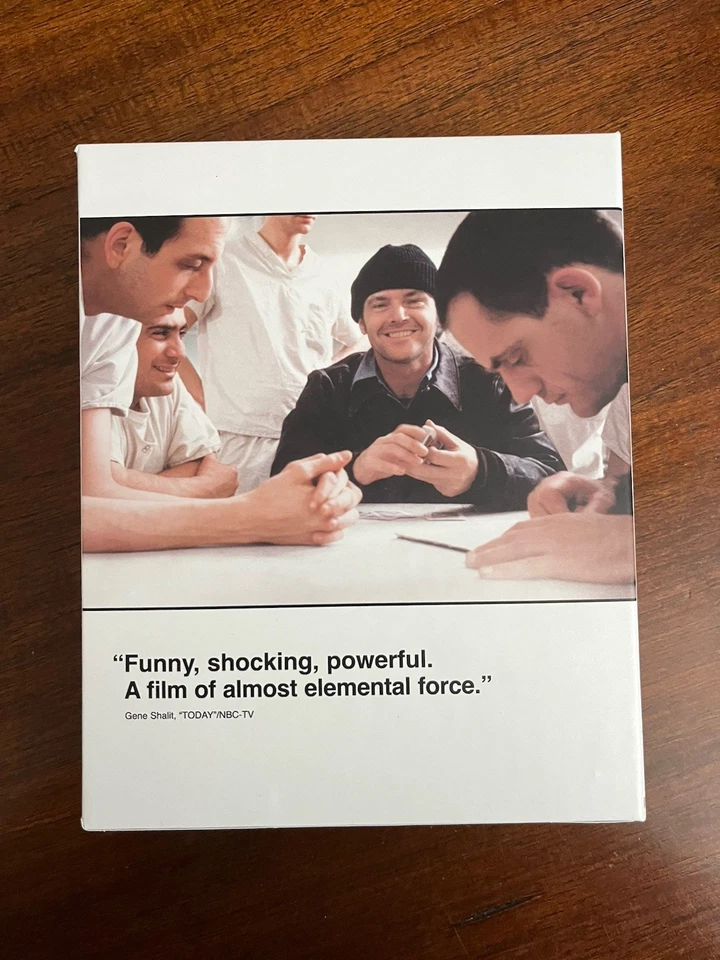 One Flew Over the Cuckoos Nest (Blu-ray, 2010, Ultimate Collectors Edition) - Image 2 of 4