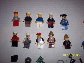 Lot of 14 LEGO Mini FIGURES Minifigure New Figures as Pictured  w/acc #6