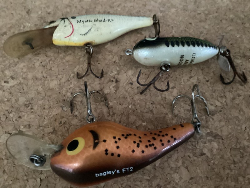Vintage REDUCED $2.00  fishing lures Lot of 3, REBEL HAS GLASS EYES