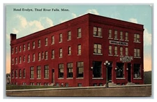 Postcard Hotel Evelyn Thief River Falls Minnesota Bloom Brothers pc2189