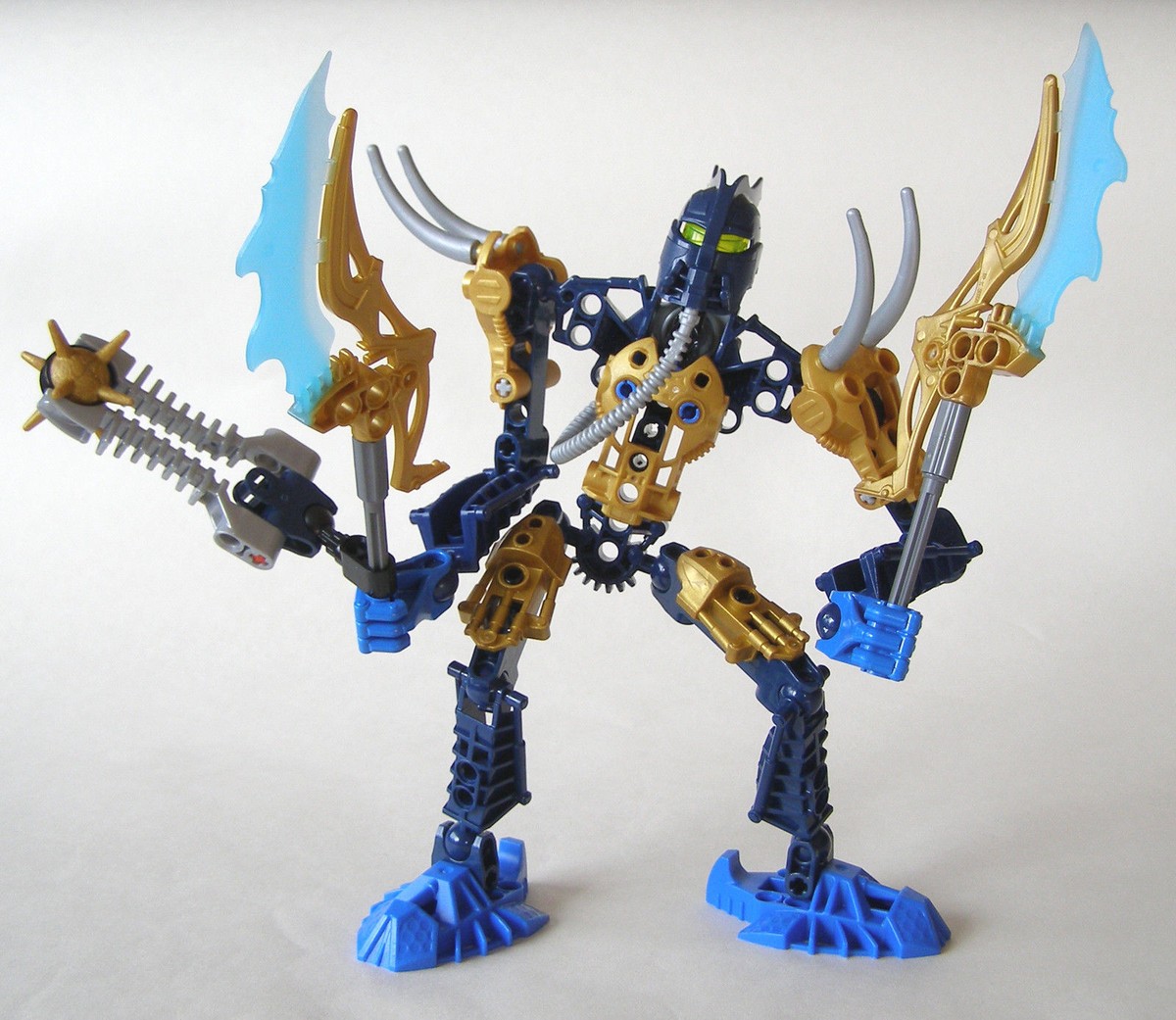 LEGO BIONICLE 8981 GLATORIAN TARIX | eBay
