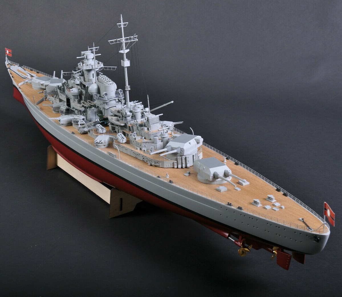 aero naut Battleship Bismarck Baukaten Schlachtschiff 1/200 エアロノート ビスマルク 戦艦 プラモデル aero naut Battleship Bismarck Baukaten Schlachtschiff 1/200
