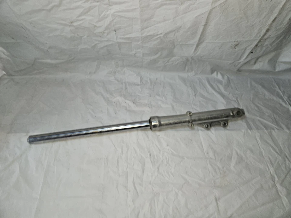 TUBE DE FOURCHE CHUNLAN CL 125 CL125-6 (HONDA) - Photo 3/4