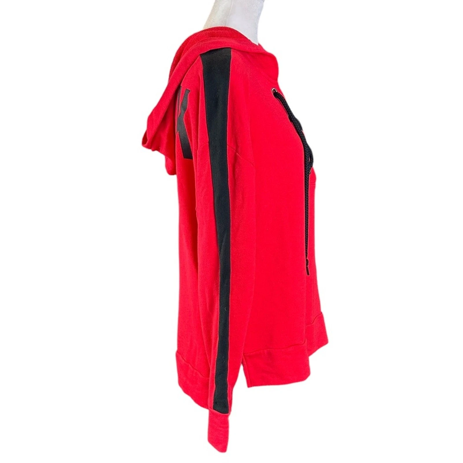 UNDERCOVER Felpa con cappuccio ROSA Victoria’s Secret cravatta Spellout davanti rossa nera taglia media