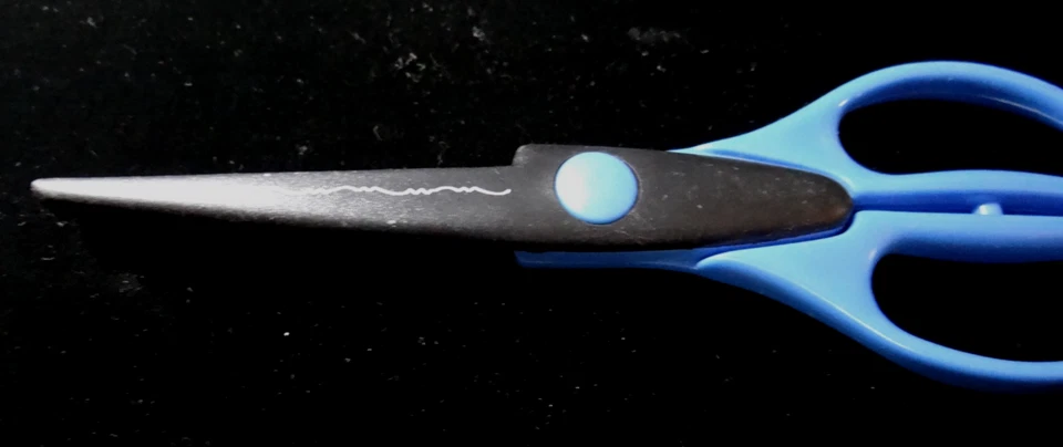 Lot of 11 Scissors Scrapbooking, Card Maker, Junk Journaling Scissors - Image 3 of 4