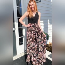 ONETHELAND BOHO Floral Maxi Dress in Black and Pink
