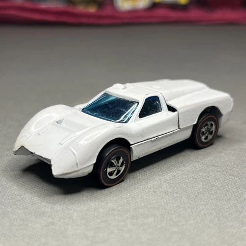 Mattel Hotwheels Redline 1967 Ford J-Car White Black Interior