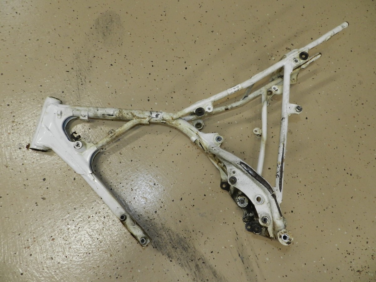 1997 Honda XR100R XR 100 Chassis Main Frame Sub Frame White 1997 Honda XR100R XR 100 Chassis Main Frame Sub Frame White