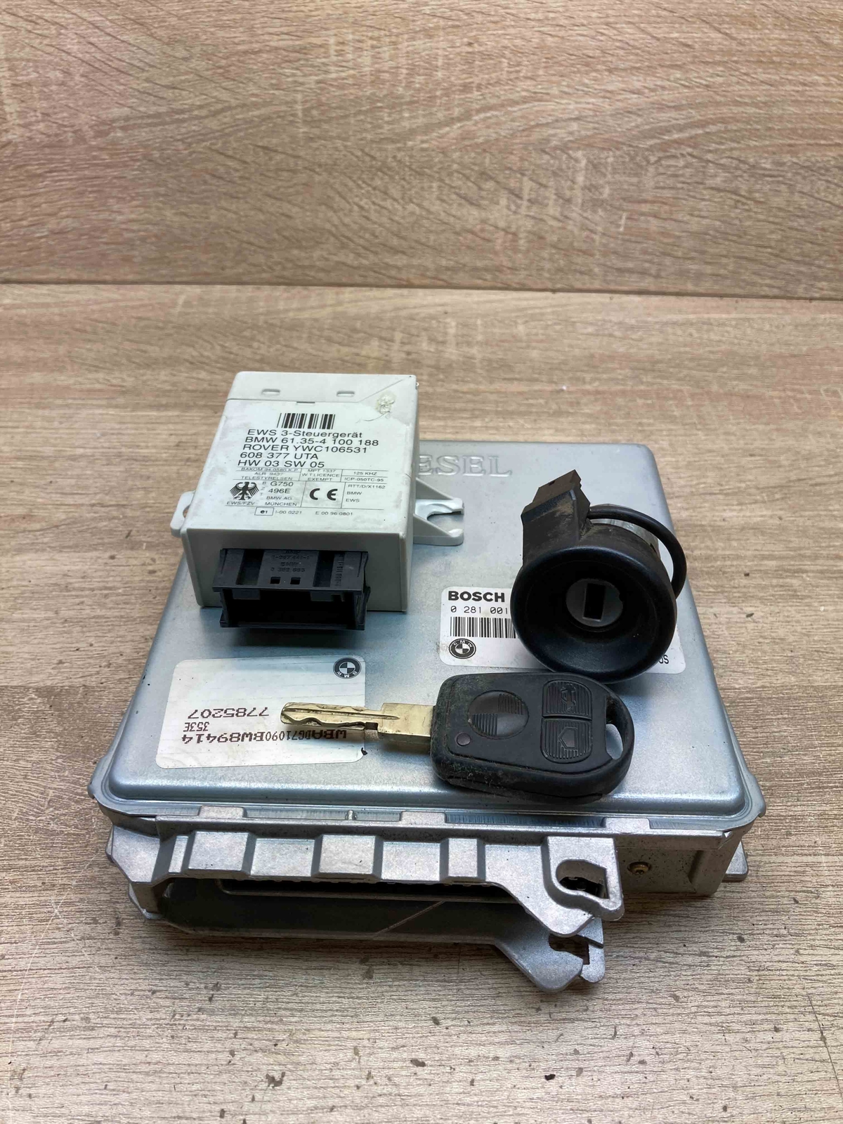 7785207 4100188 BMW 5 Series E39 Motor ECU Engine Module Unit 