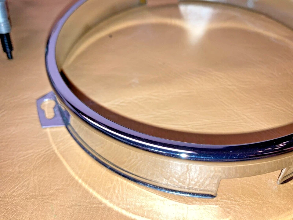 Kit de montagem de farol NOS Rolls Royce cd3103 anel de acabamento, parafusos de ajuste RH9223 - Imagem 2 de 4