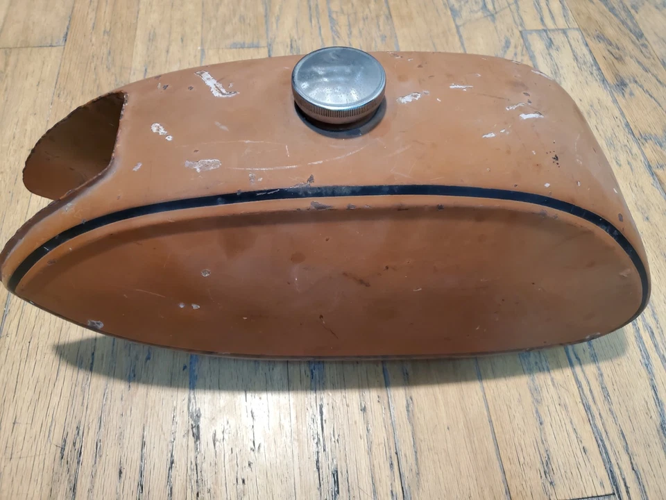 KAWASAKI G3 100 G3SS TANQUE DE COMBUSTIBLE DE GASOLINA DEPÓSITO DE GASOLINA 1969-1974 OEM 51001-067-91 Foto 2 de 4