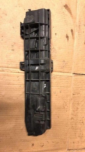 BMW 1 E87 Kühlerhalter 1710752491211 2.00 Petrol 2007 31819159