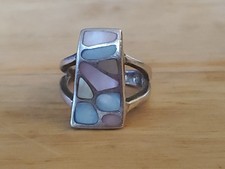 Sterling Silver Mother of Pearl Inlay Rectangular Band Ring 925 Size 7.25 Z15