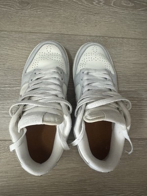 Light Grey Nike Dunks   