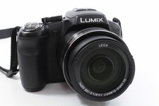 Panasonic Lumix DMC-FZ200 schwarz, sehr guter Zustand, 2800 Auslösungen