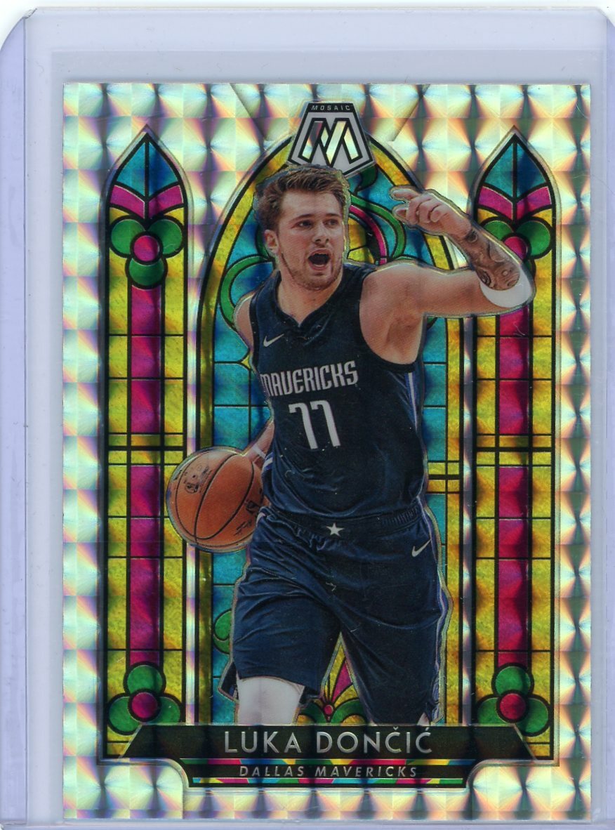 超レア 99枚限定 PSA9 Luka Doncic 2019 #399 BGS Luka Doncic 2019 Mosaic #9 Stained Glass /(SSP) Price Guide