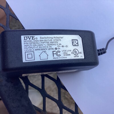 GENUINE DVE AC DC 5V 2A Adapter Power Supply DSA-9w-09 FUS 075070 Rare