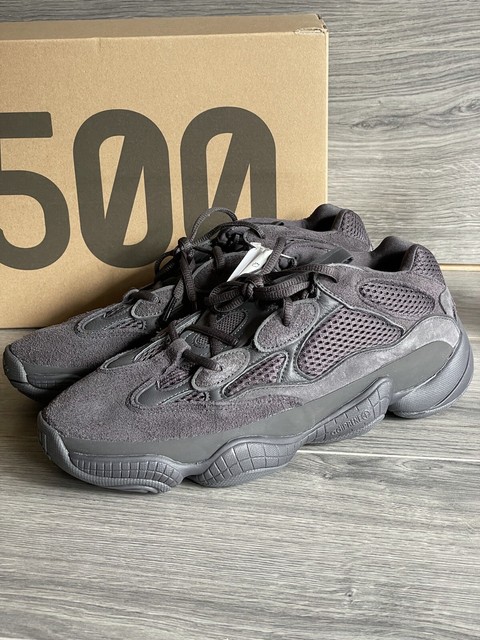 yeezy 500 tags
