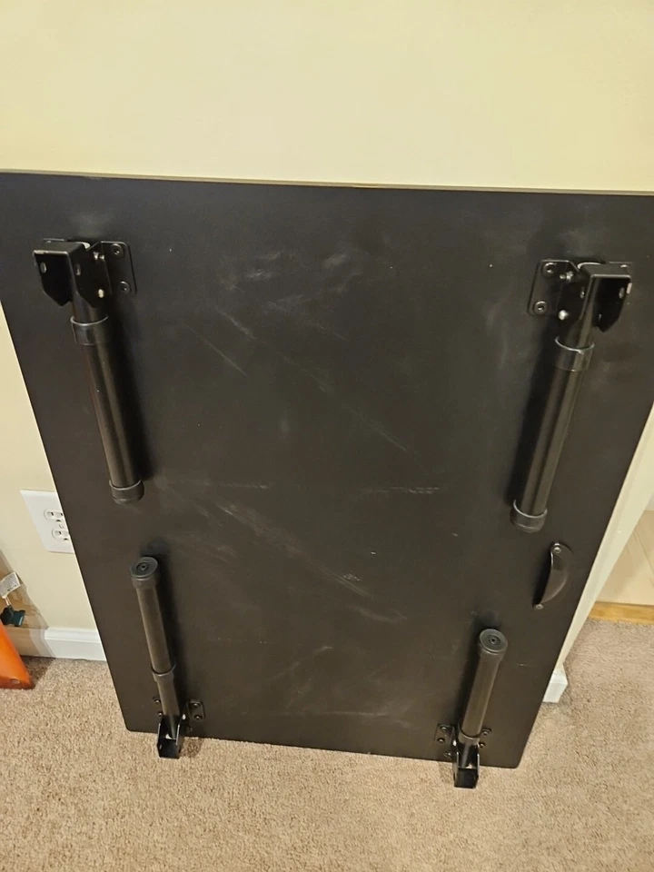 Riser de mesa preto, 32"" x 23"", elevação de 11"", 4 pernas - Imagem 3 de 4