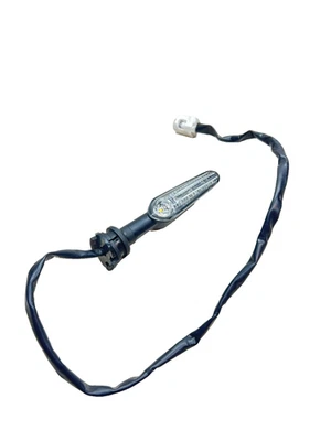 Yamaha MT-09 2021 - 2023 Indicateur De Virage LED Arrière Droit B7N833400000 - Photo 1/4