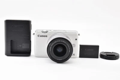 Canon EOS M10 Mirrorless Camera with 15-45mm Lens, Excellent Condition - Image 1 of 4