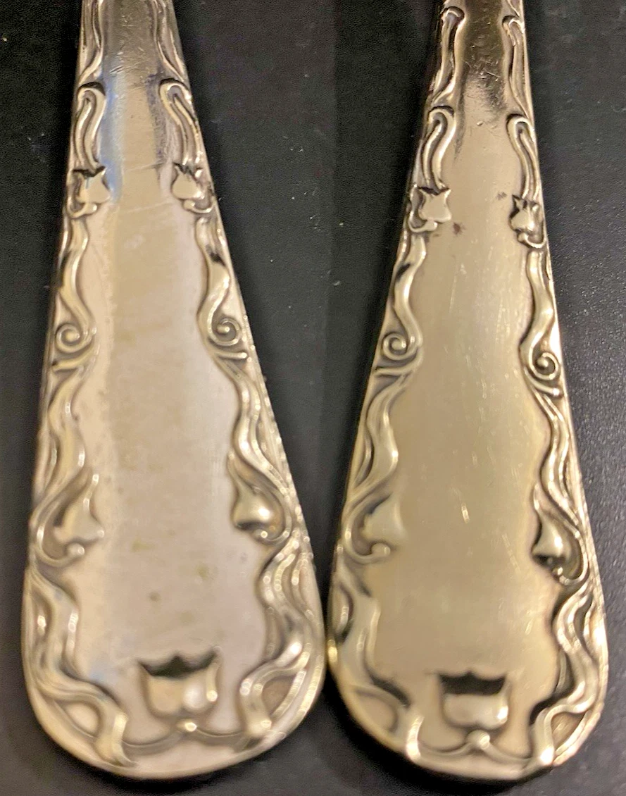 Vintage Pair of English Sheffield Silver Plated Berry Spoons - 19.5cm Length