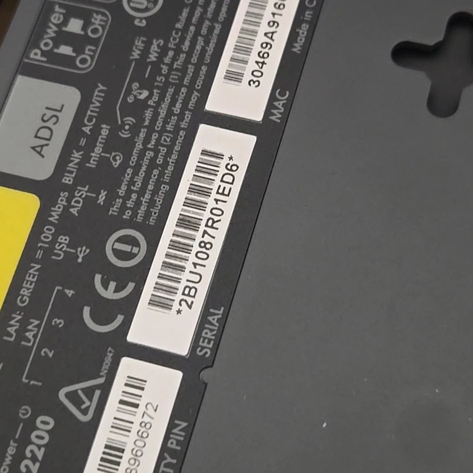 NETGEAR N300 Wireless DSL Modem Router ADSL2 + MODEM ROUTER Model DGN2200 w/box - Image 4 of 4