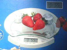 NIB Crofton Digital Glass Surface Kitchen Scale