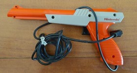 Nintendo NES-005 Zapper Gun (Orange Color Variant) With Official Manual