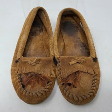 Womens Moccasin Minnetonka Feather Brown Leather Size 8