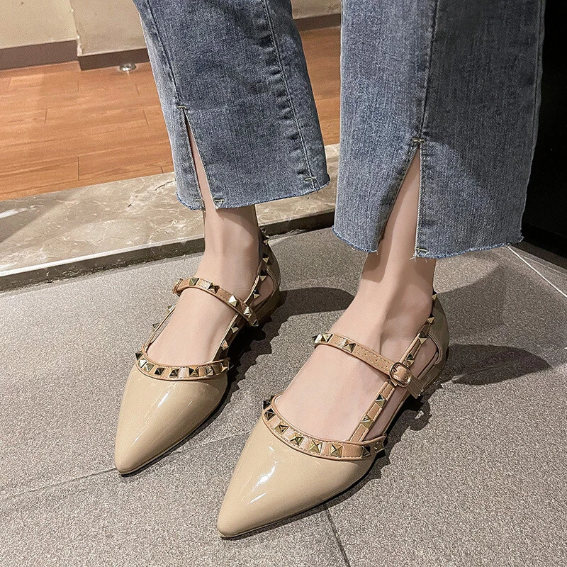Pointed toe 2025 shoes womens