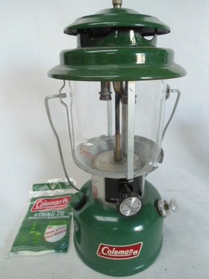 Nice COLEMAN 220K Camping Lantern