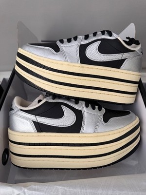 NIKE SIZE 7 New Women's Air Jordan 1 Triple Stack Sneaker Metallic