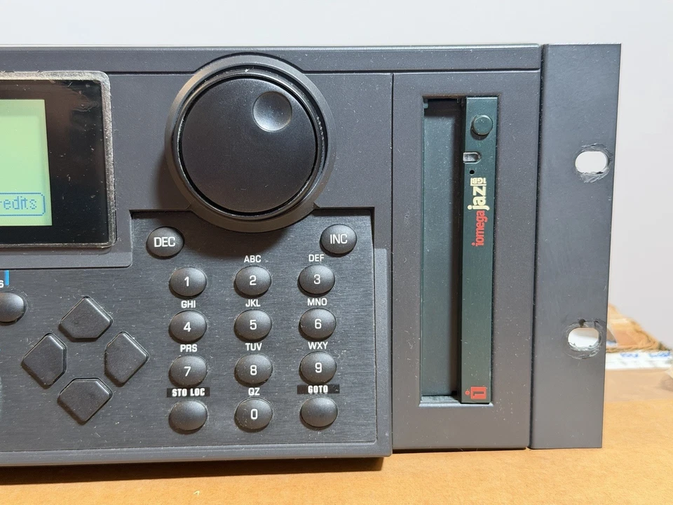 E-MU Darwin Digital Audio Disk Recorder EMU With Internal Iomega Jaz SCSI Drive - Image 4 of 4