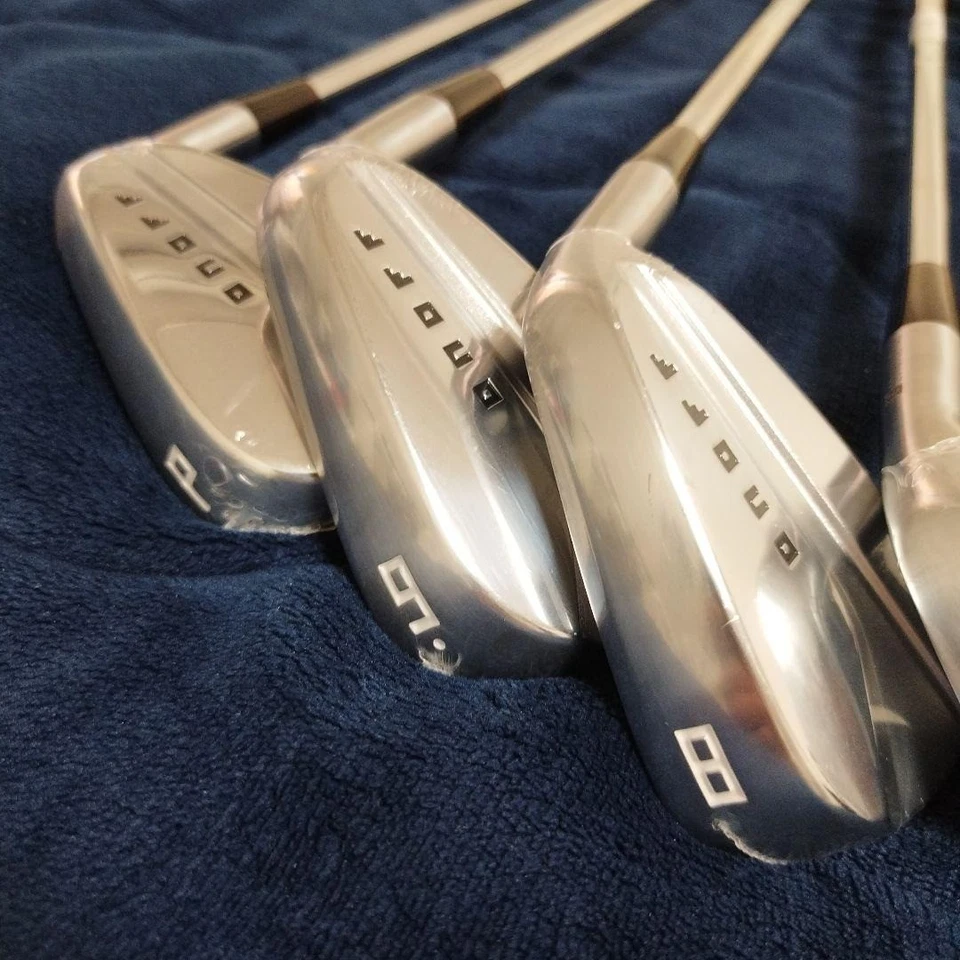 Onoff Kuro FORGED 2019 Iron set 6-pw / Modus Tour 105  S - Image 2 of 4