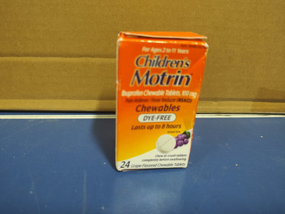 Children's MOTRIN  Chewable Tablets 24 count - 100mg Exp 12/26 Open Box