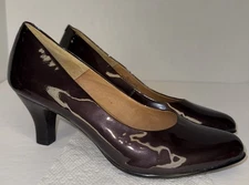Sofft Brown Patent Leather Pumps 8.5M Heel 2.75