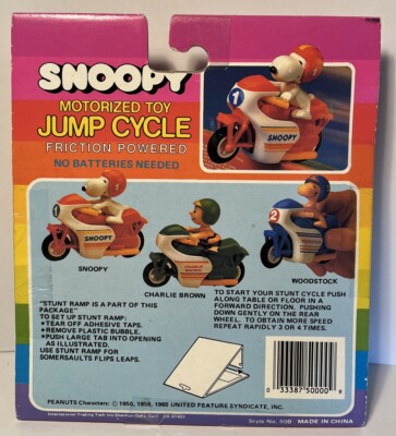 スヌーピー。アメトイ。 Peanuts Snoopy Mini Figure Choco Egg Full Complete Set of 18