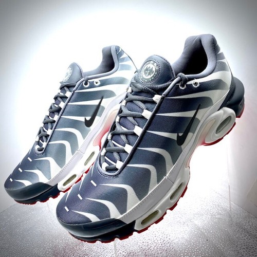 nike tn before the bite