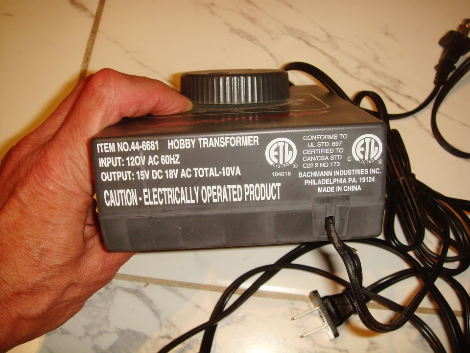 3 Hobby Transformers  Railpower 1370  Spectrum 44-6681  Life-Like  Model Train - Image 4 of 4