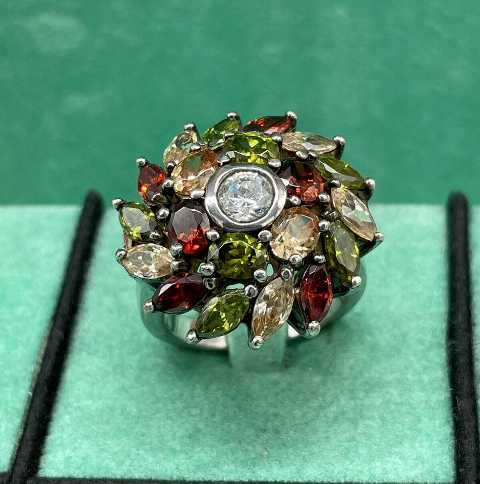 Anello da donna fiore in argento 925 concentrico multicolore rosso verde giallo. - Immagine 3 di 4