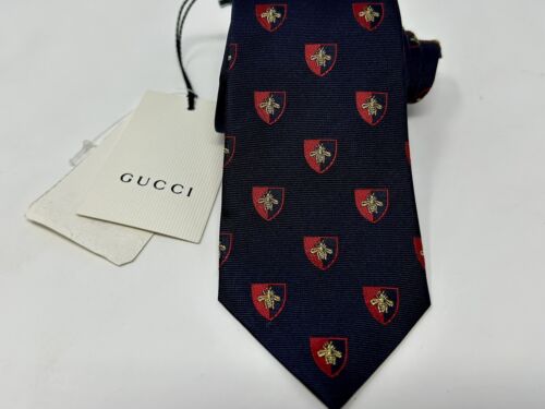Neu mit Etikett Gucci Krawatte marineblau gold Biene Logo Symbol Schild Wappenmuster Seidenmischung 295 $ - Bild 3 von 8
