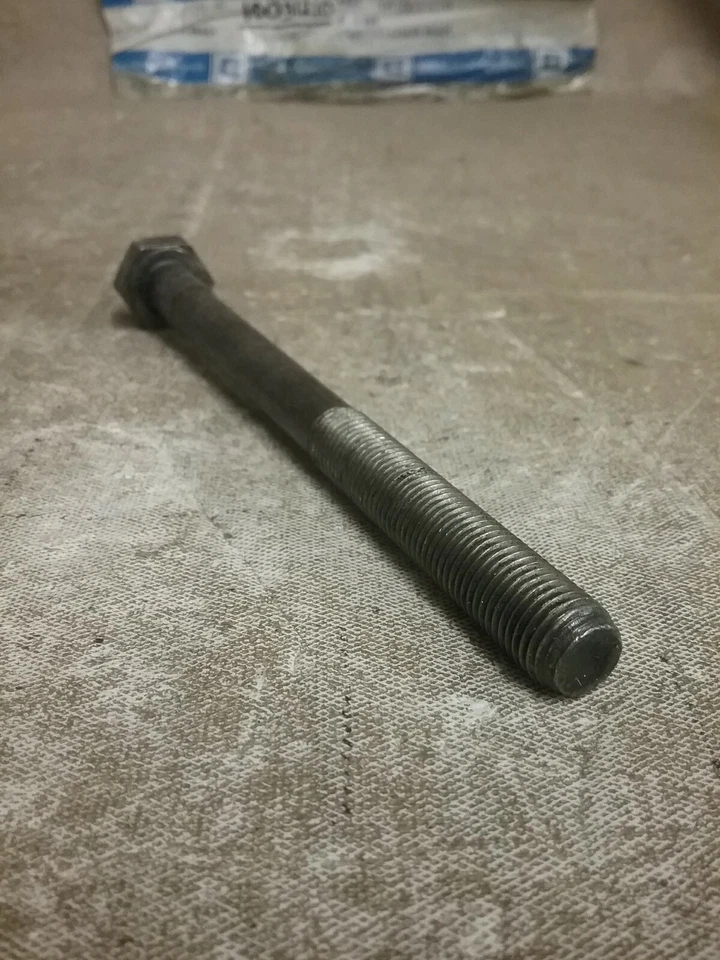 GM 10031210 БОЛТОВОЙ ВИНТ CYL HD - Изображение 2 из 3